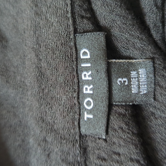 Torrid Peplum Crinkle Flannel Gauze Button Up Top 3X - Picture 16 of 16